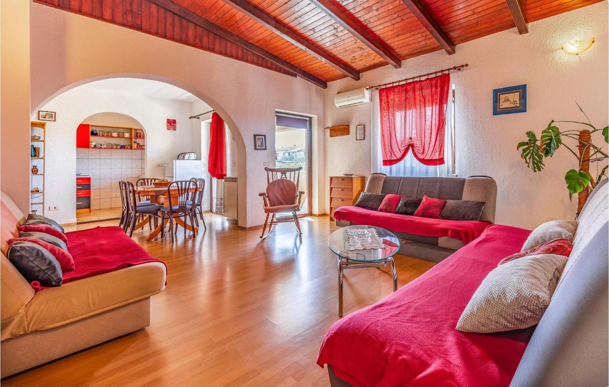 Gorgeous Apartment In Pula With Kitchen Экстерьер фото