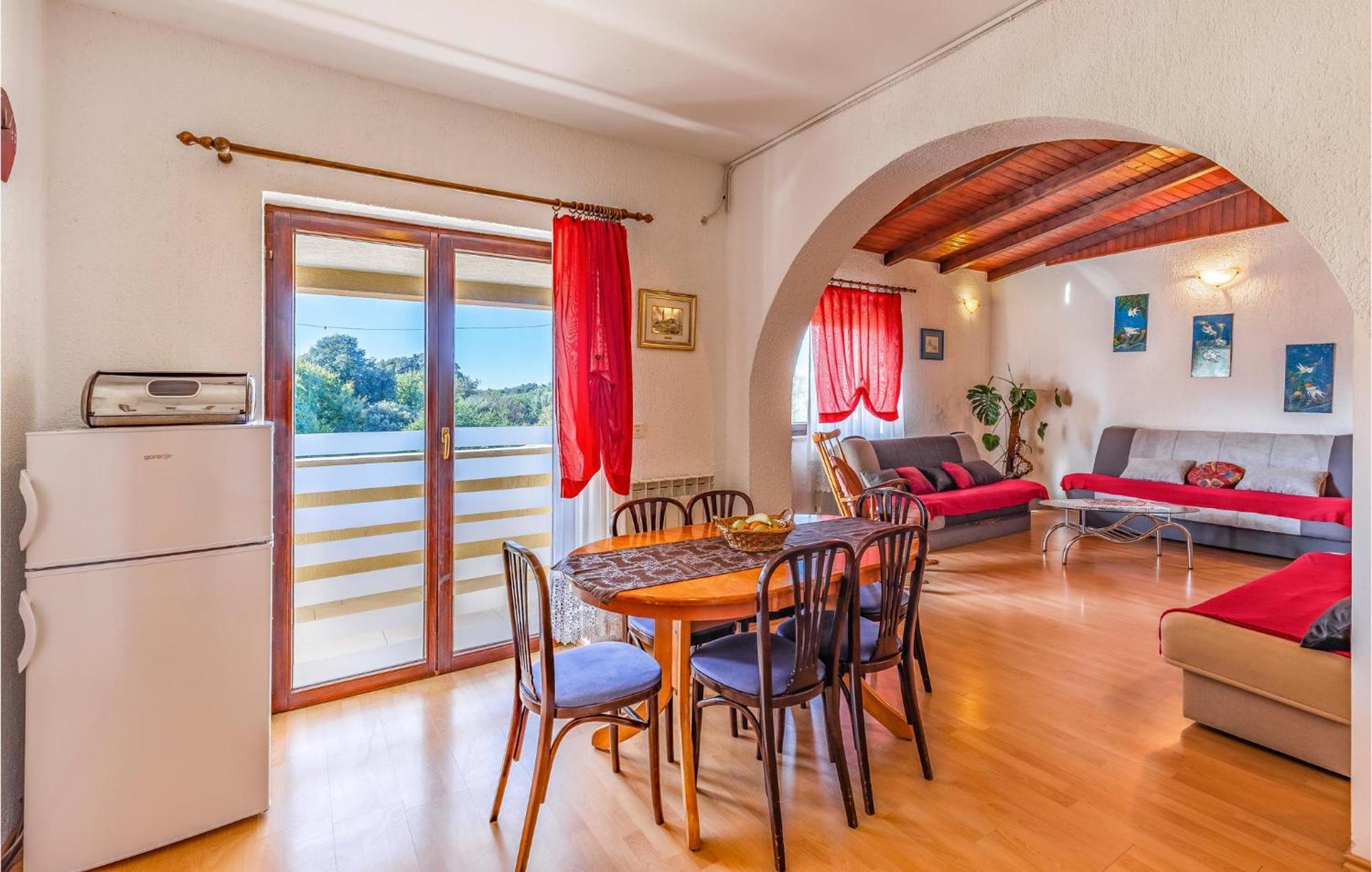 Gorgeous Apartment In Pula With Kitchen Экстерьер фото