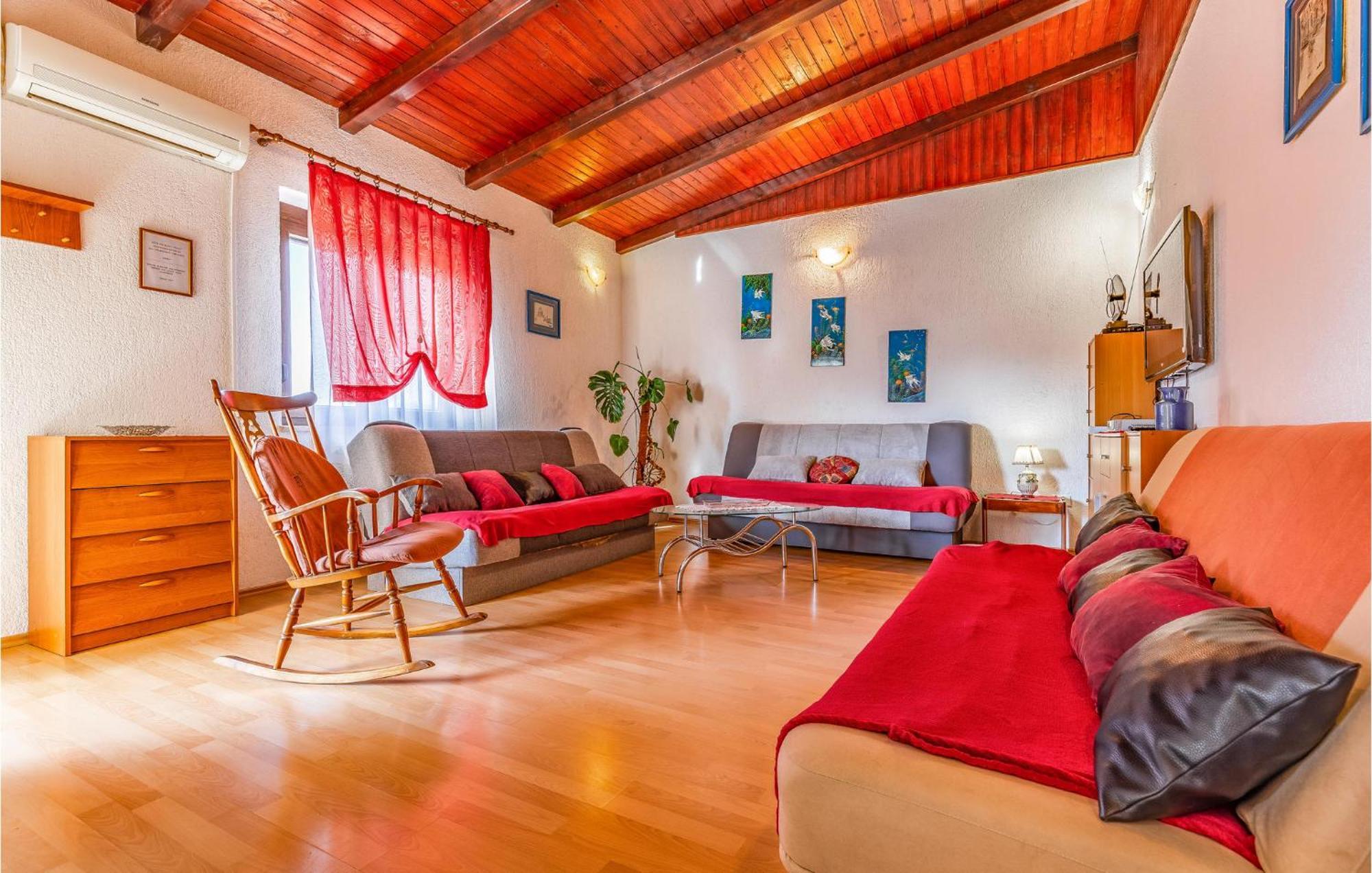 Gorgeous Apartment In Pula With Kitchen Экстерьер фото