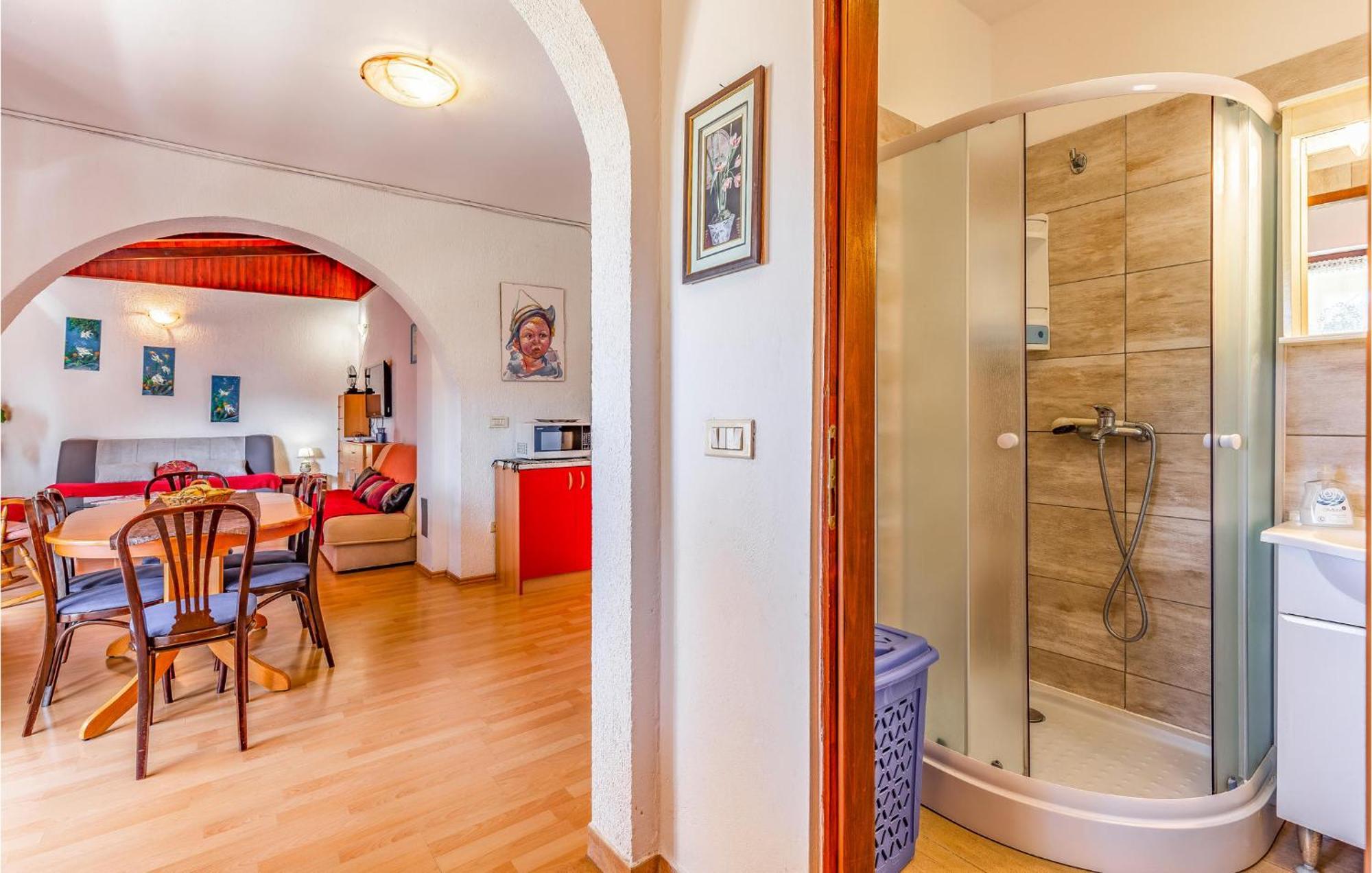 Gorgeous Apartment In Pula With Kitchen Экстерьер фото